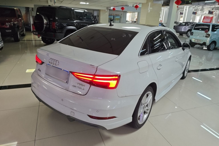 Audi A3 2020 car image #7