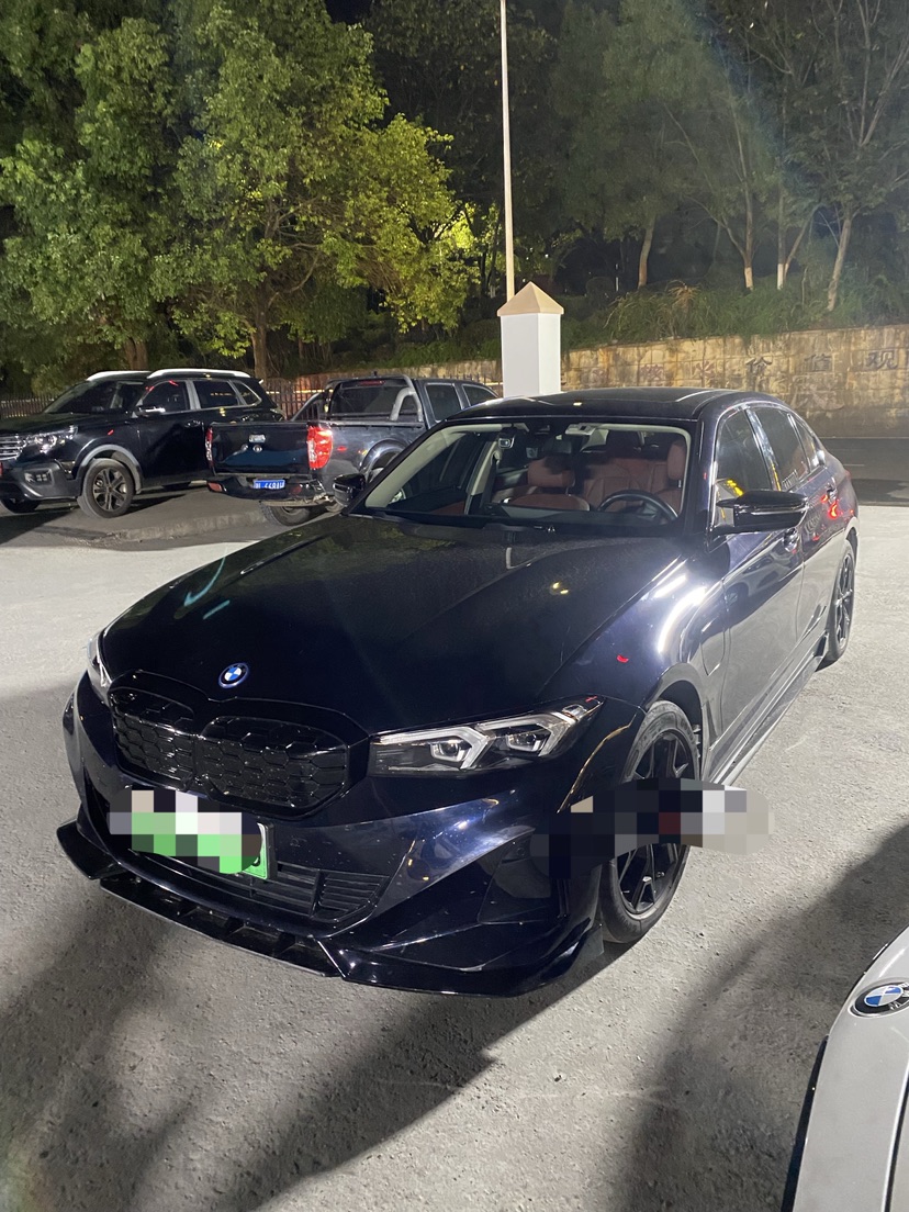 BMW i3 2022 car image #3