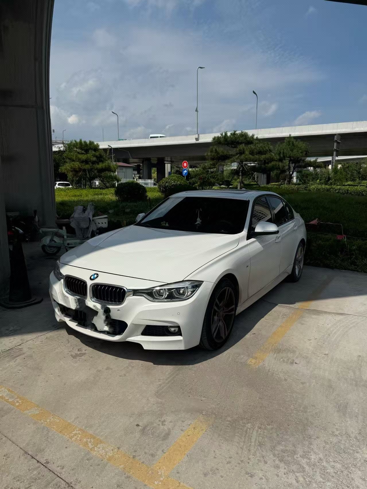 BMW 3 Series 2018 BMW 3 Series 2018 car image