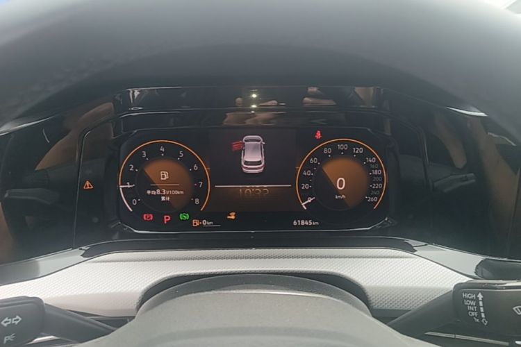 Volkswagen Golf 2022 car image #12