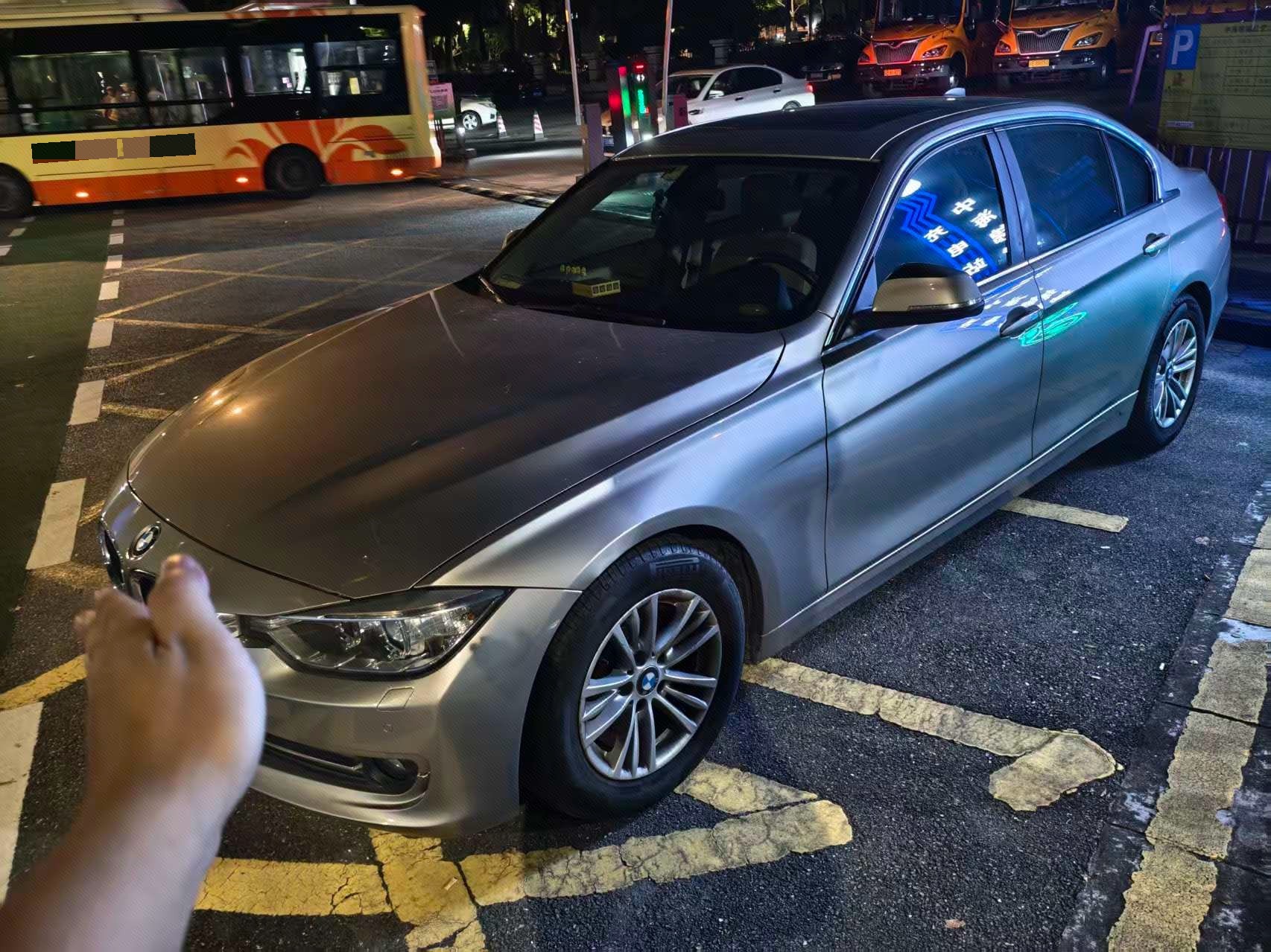 2014 imagem de carro 