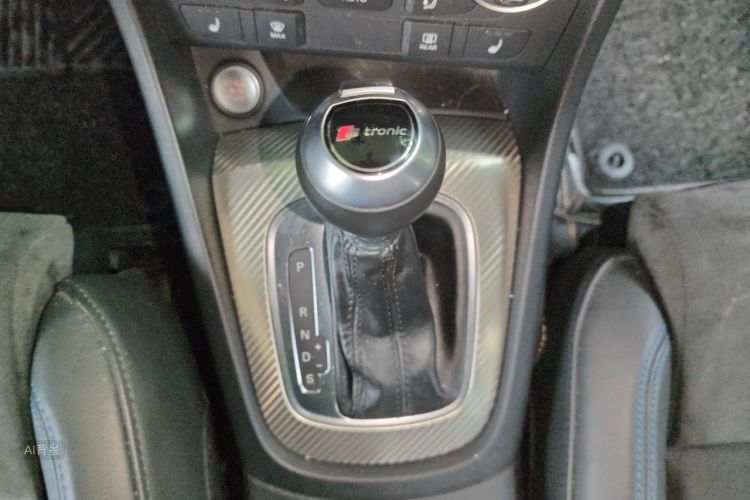 Audi Q3 2018 #16 Audi Q3 2018 car image #16