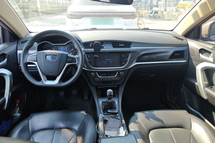 GEELY Emgrand 2017 #11 GEELY Emgrand 2017 car image #11