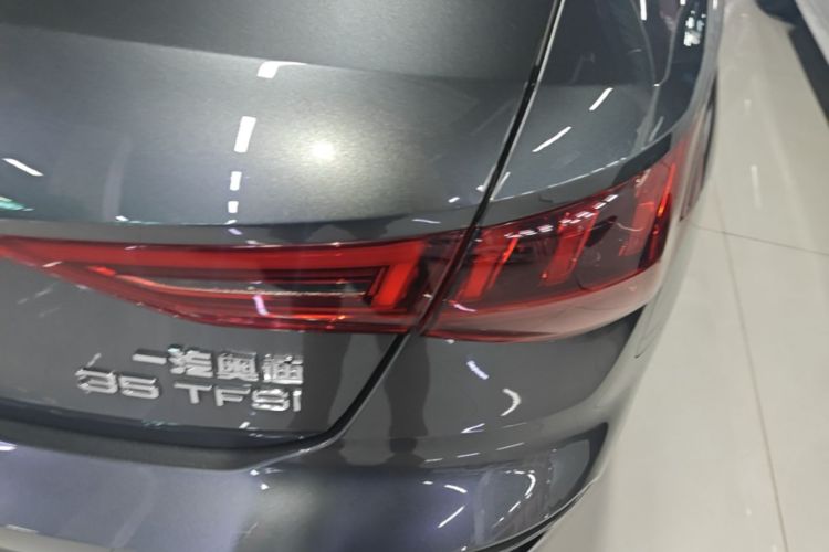 Audi A3 2024 car image #8