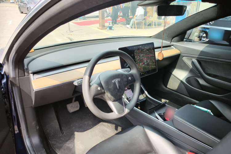 Tesla Model 3 2020 #10 Tesla Model 3 2020 car image #10