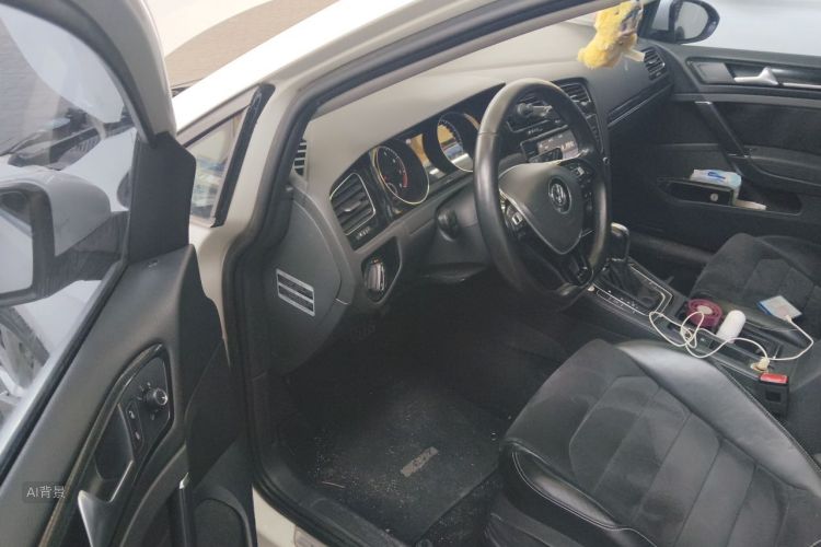 Volkswagen Golf 2014 car image #18