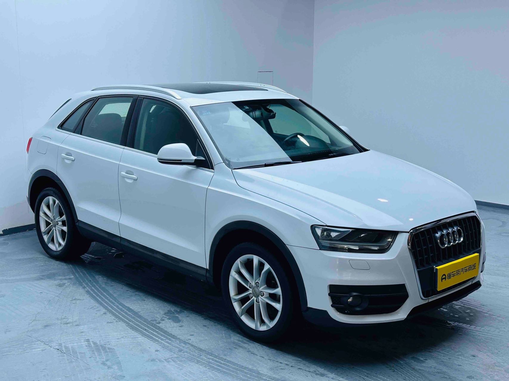 Audi Q3 2015 immagine di auto #3