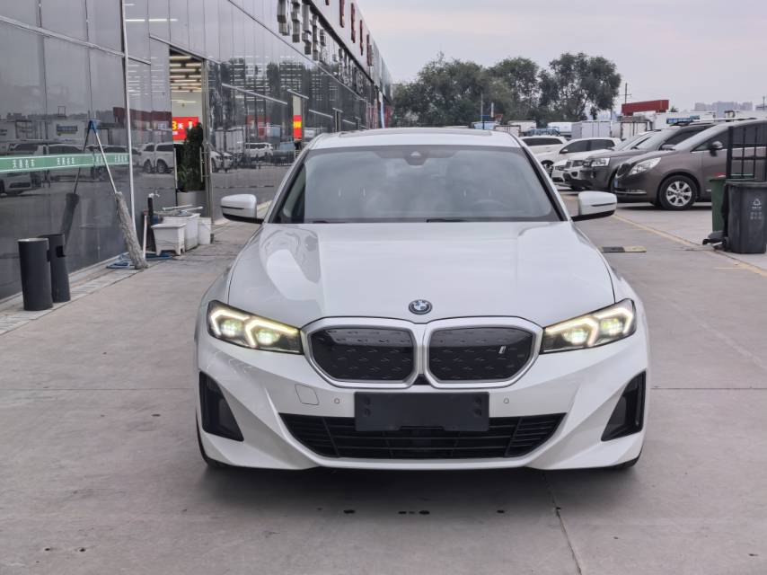 BMW i3 2023 #2 BMW i3 2023 immagine di auto #2