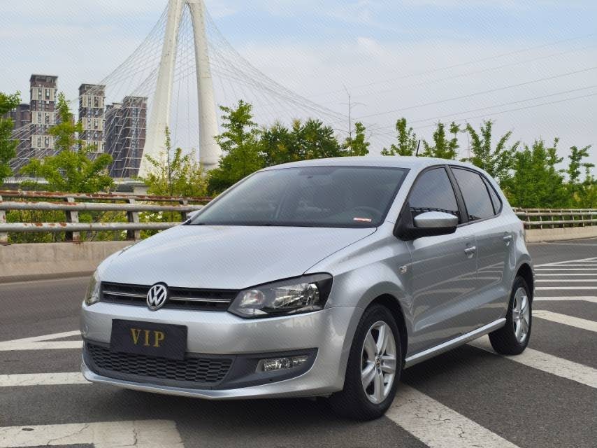 Volkswagen Polo 2012 Volkswagen Polo 2012 car image