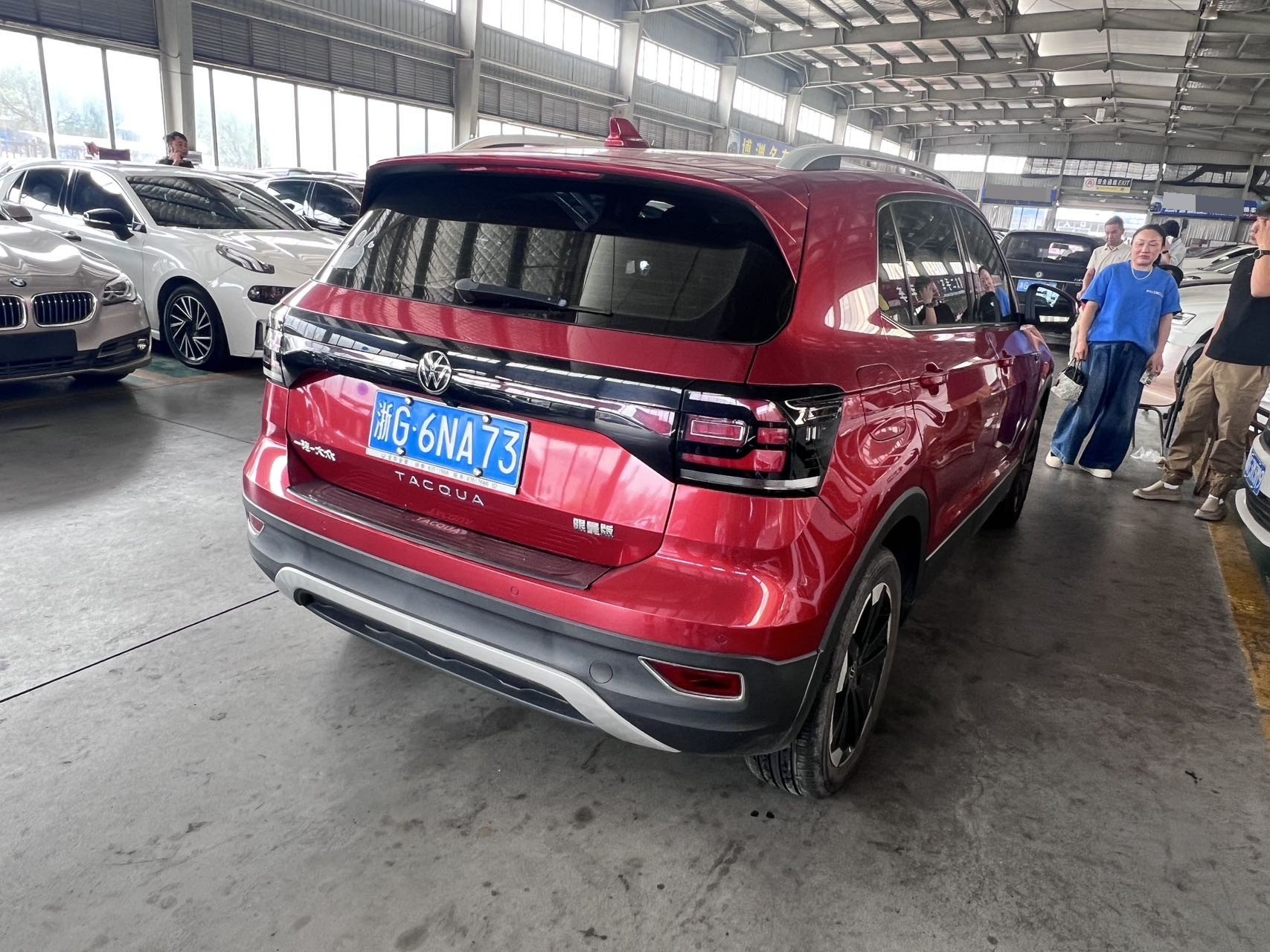 Volkswagen Tacqua 2020 صورة سيارة #3