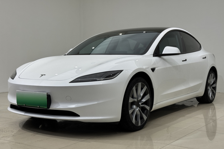 Tesla Model 3 2024 #2 Tesla Model 3 2024 car image #2