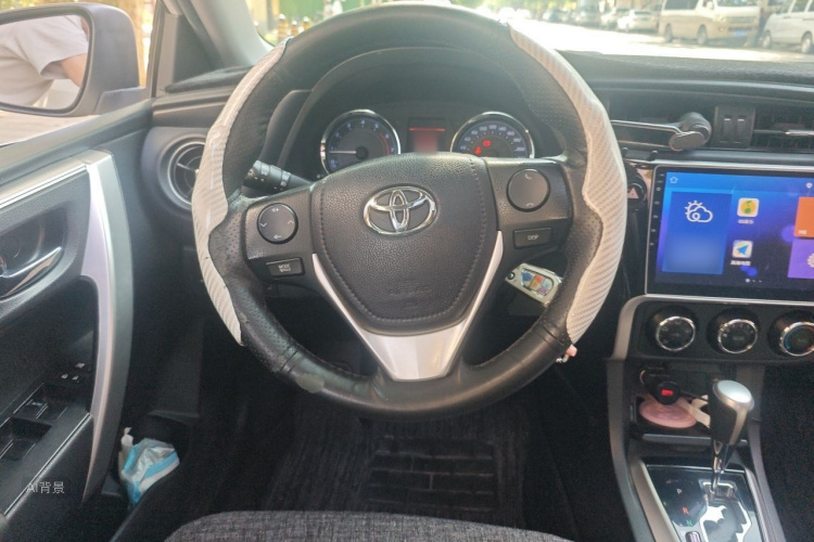 Toyota Corolla 2017 #12 Toyota Corolla 2017 car image #12