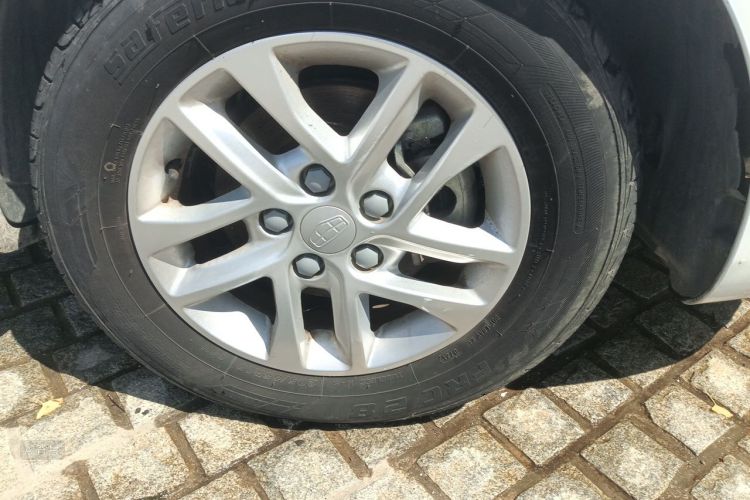 GEELY Emgrand 2016 car image #9