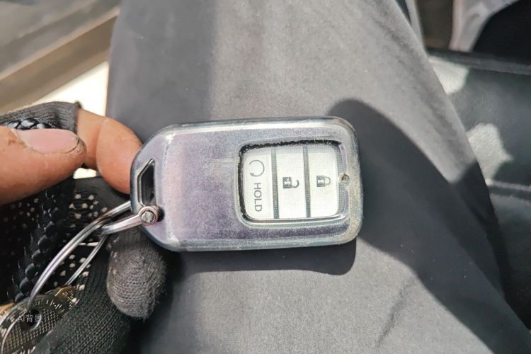 Honda CR-V 2019 car image #10