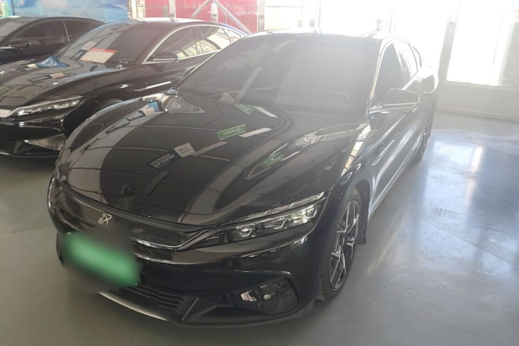 BYD Han 2023 car image #2
