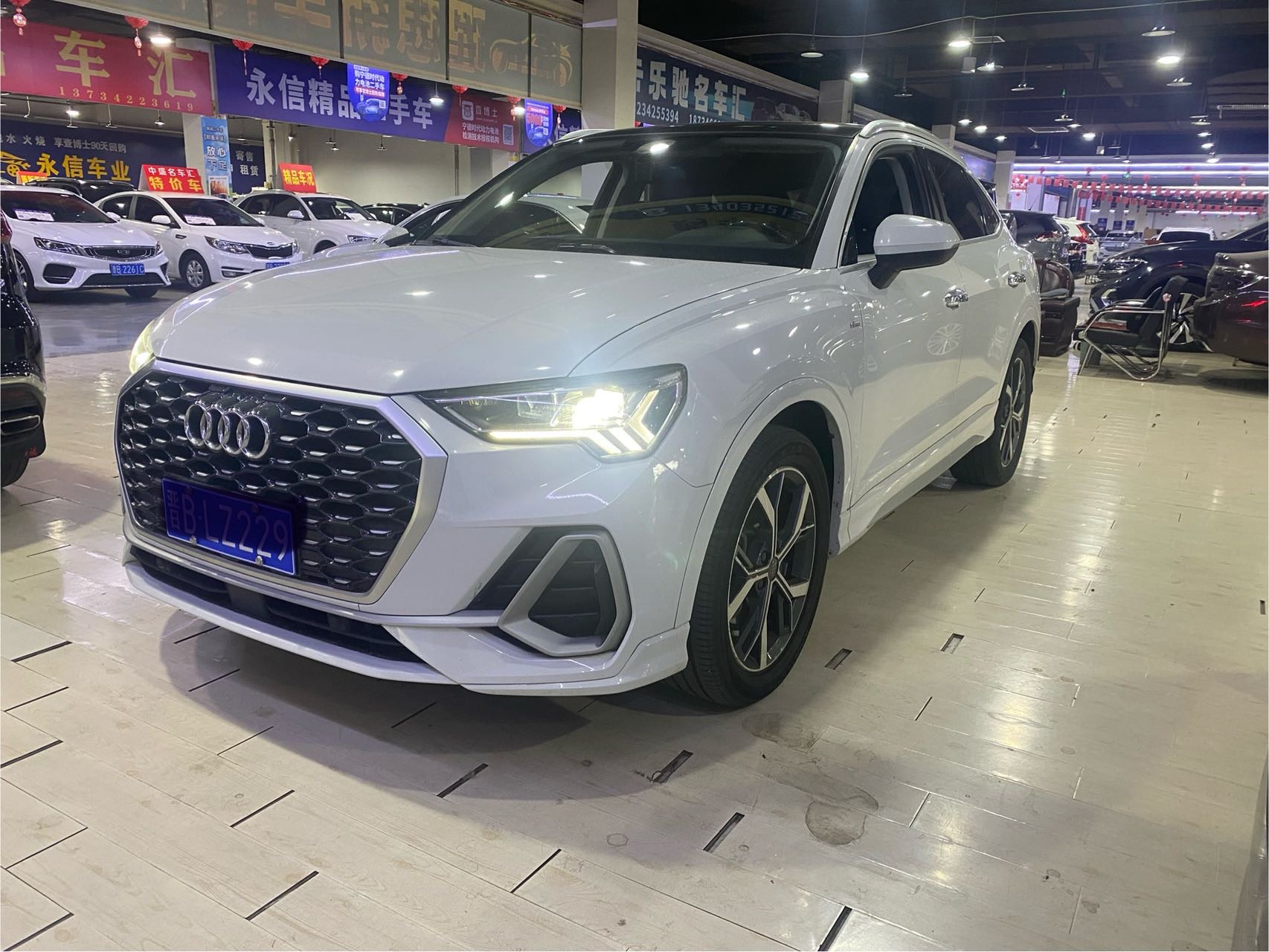 Audi Q3 Sportback 2021 Audi Q3 Sportback 2021 car image