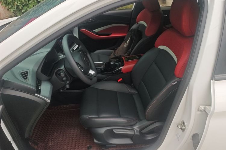 MG 5 2023 immagine di auto #15