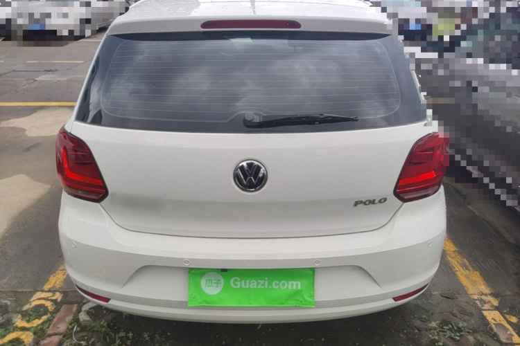 Volkswagen Polo 2016 car image #6