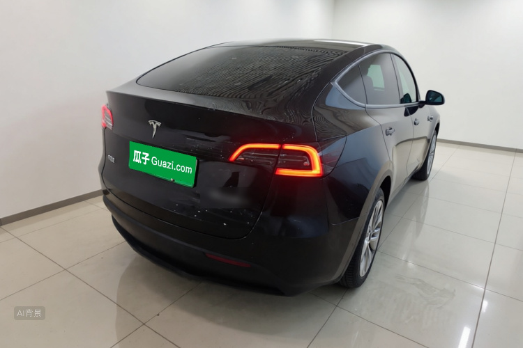 Tesla Model Y 2023 #7 Tesla Model Y 2023 car image #7