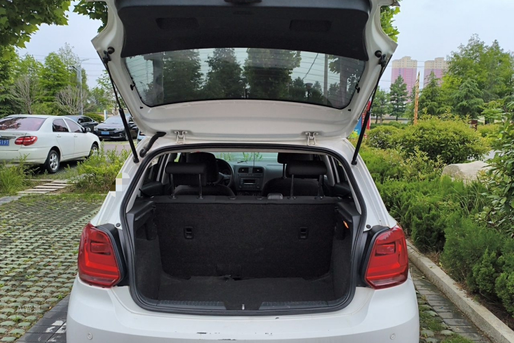 Volkswagen Polo 2019 #21 Volkswagen Polo 2019 car image #21