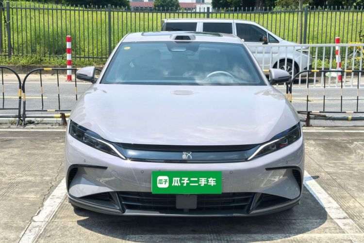 BYD Han 2025 car image #3