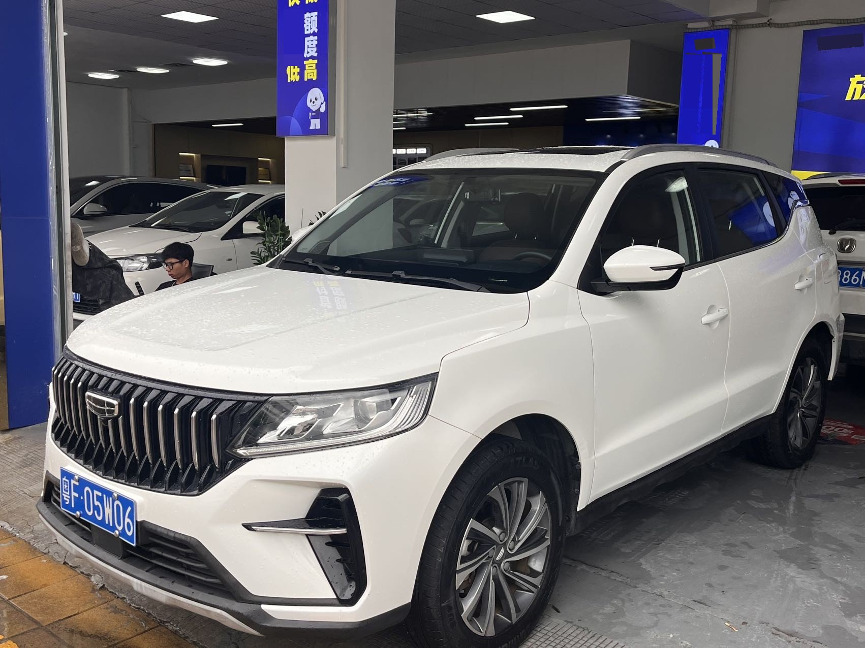 GEELY Vision X6 2021 GEELY Vision X6 2021 car image