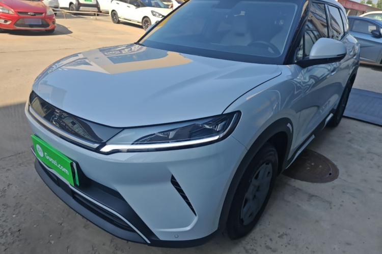 BYD YuanUP 2025 car image #2