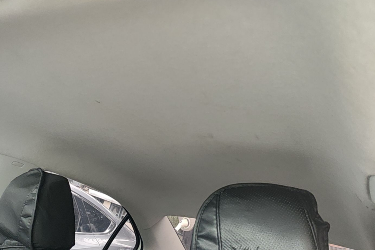Volkswagen Santana 2019 car image #16