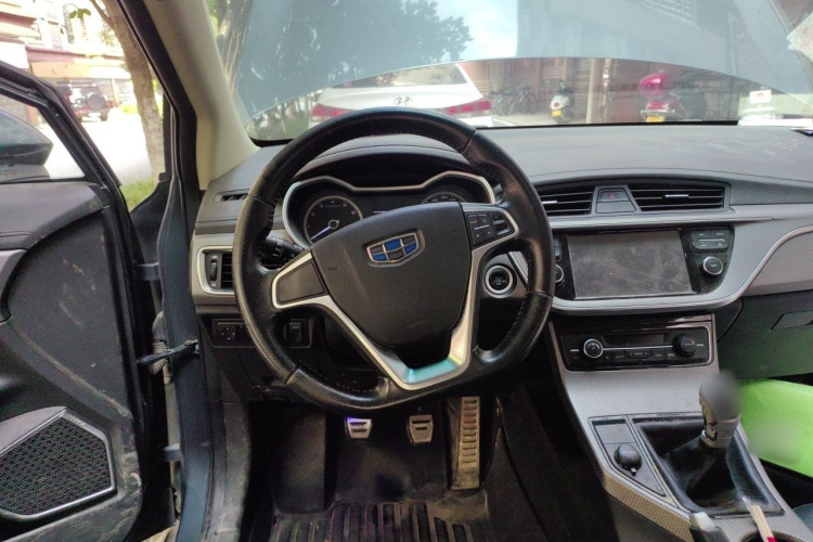 GEELY Emgrand GS 2017 car image #11