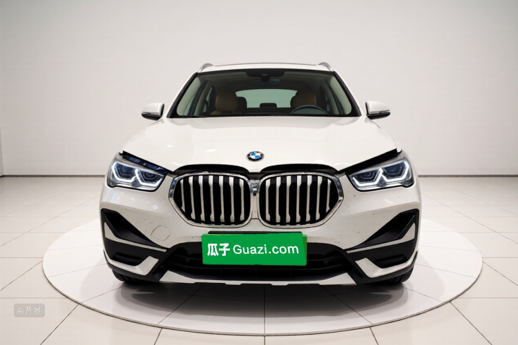 BMW X1 2023 car image #3
