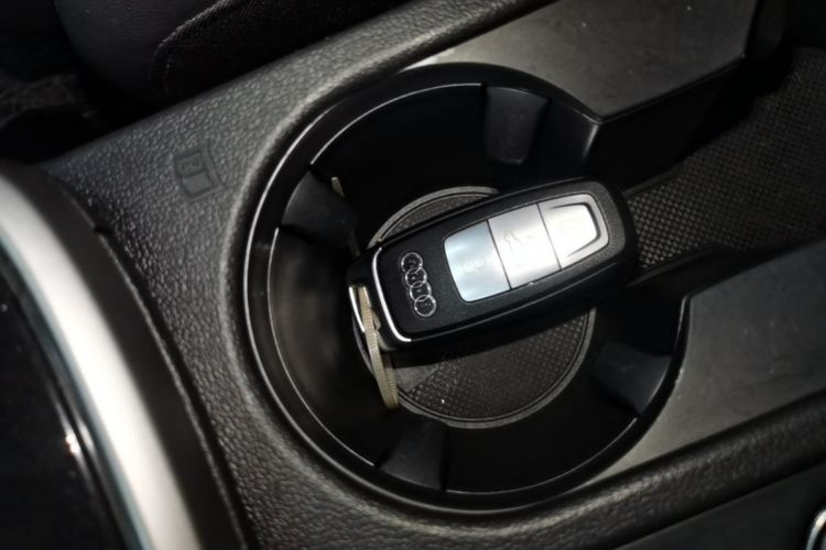 Audi A3 2022 car image #14