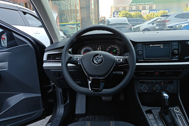 Volkswagen Lavida 2020 #11 Volkswagen Lavida 2020 car image #11