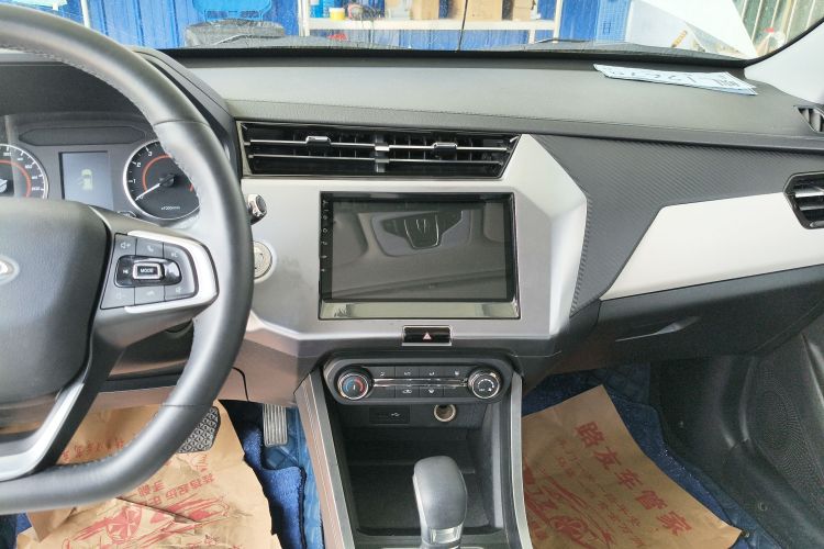 Chery Tiggo 3x 2023 car image #13