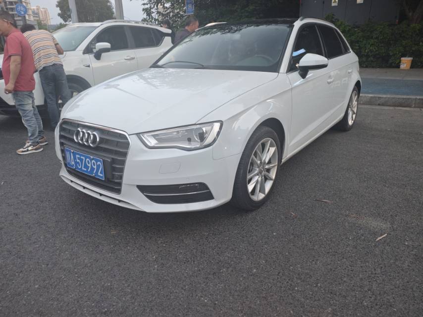2016 imagen de coche 