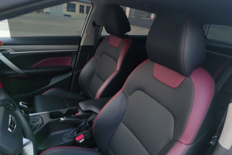 GEELY Coolray 2021 #17 GEELY Coolray 2021 car image #17