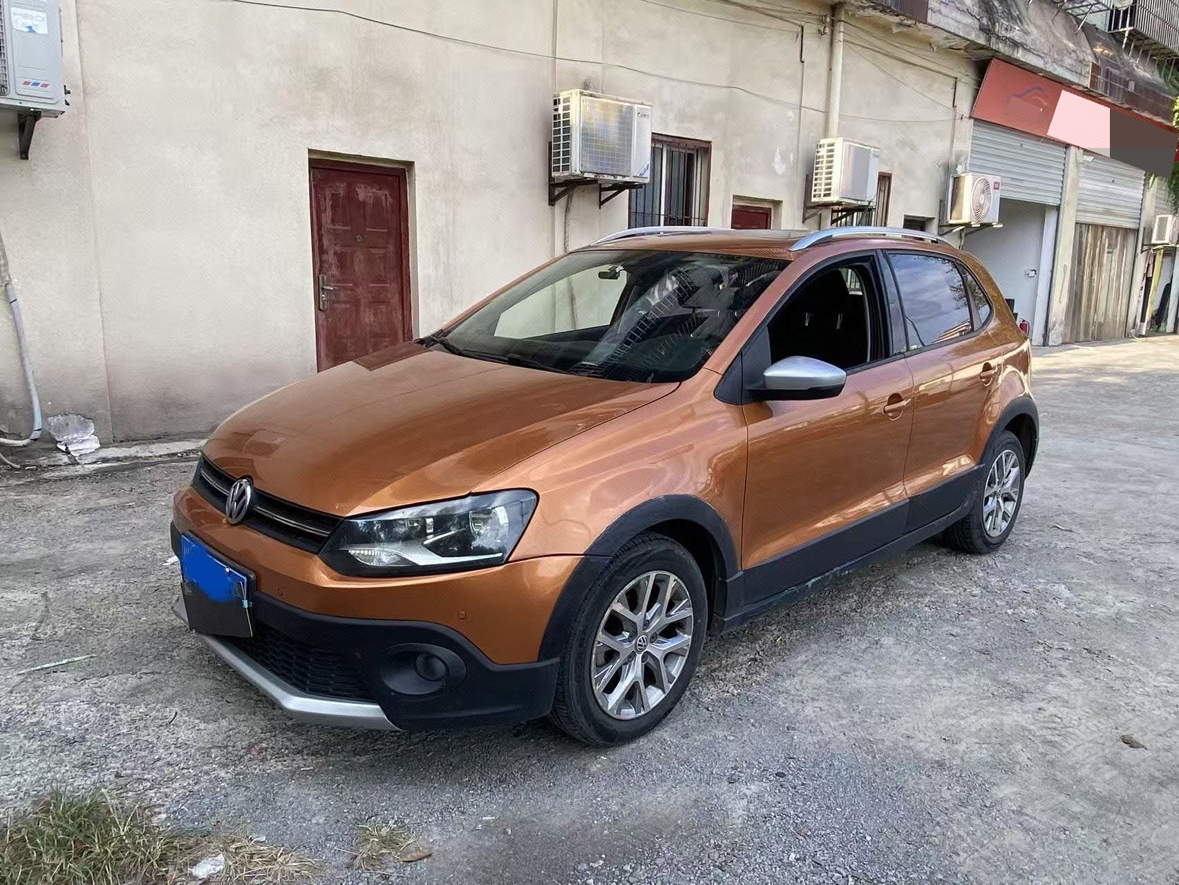 Volkswagen Polo 2016 Volkswagen Polo 2016 car image