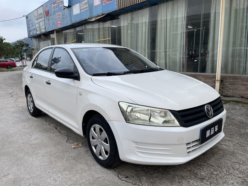 Volkswagen Santana 2017 car image 