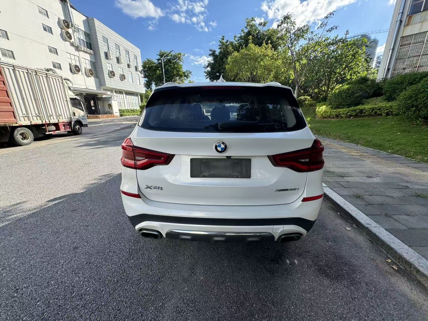BMW X3 2019 car image #4