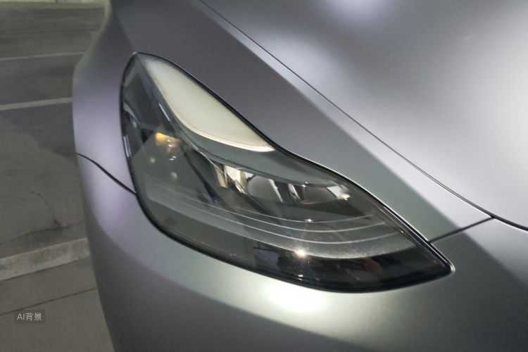 Tesla Model Y 2023 #8 Tesla Model Y 2023 صورة سيارة #8