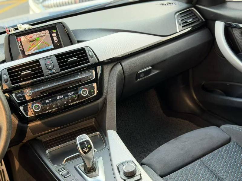 BMW 3 Series 2016 #5 BMW 3 Series 2016 car image #5