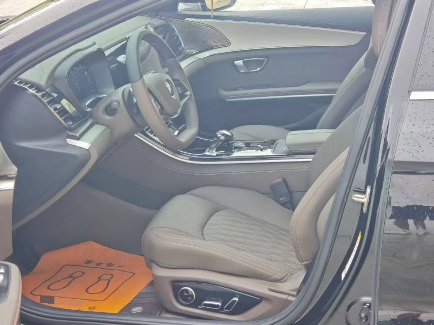 BYD Han 2025 immagine di auto #6