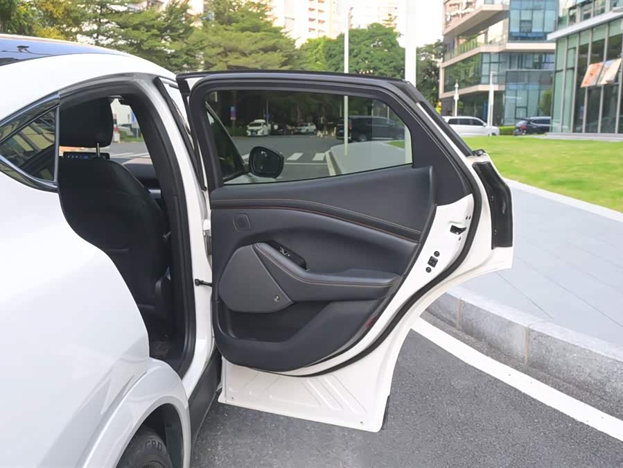 Ford Mustang Mach-E 2023 #55 Ford Mustang Mach-E 2023 car image #55