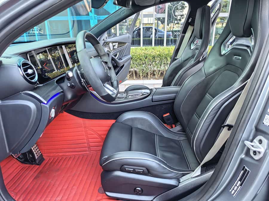 Mercedes-Benz E AMG 2021 صورة سيارة #55