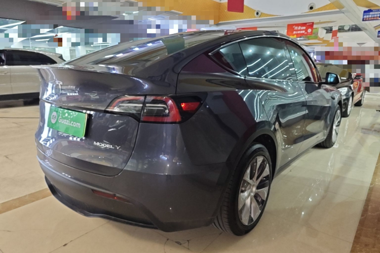 Tesla Model Y 2022 #7 Tesla Model Y 2022 car image #7