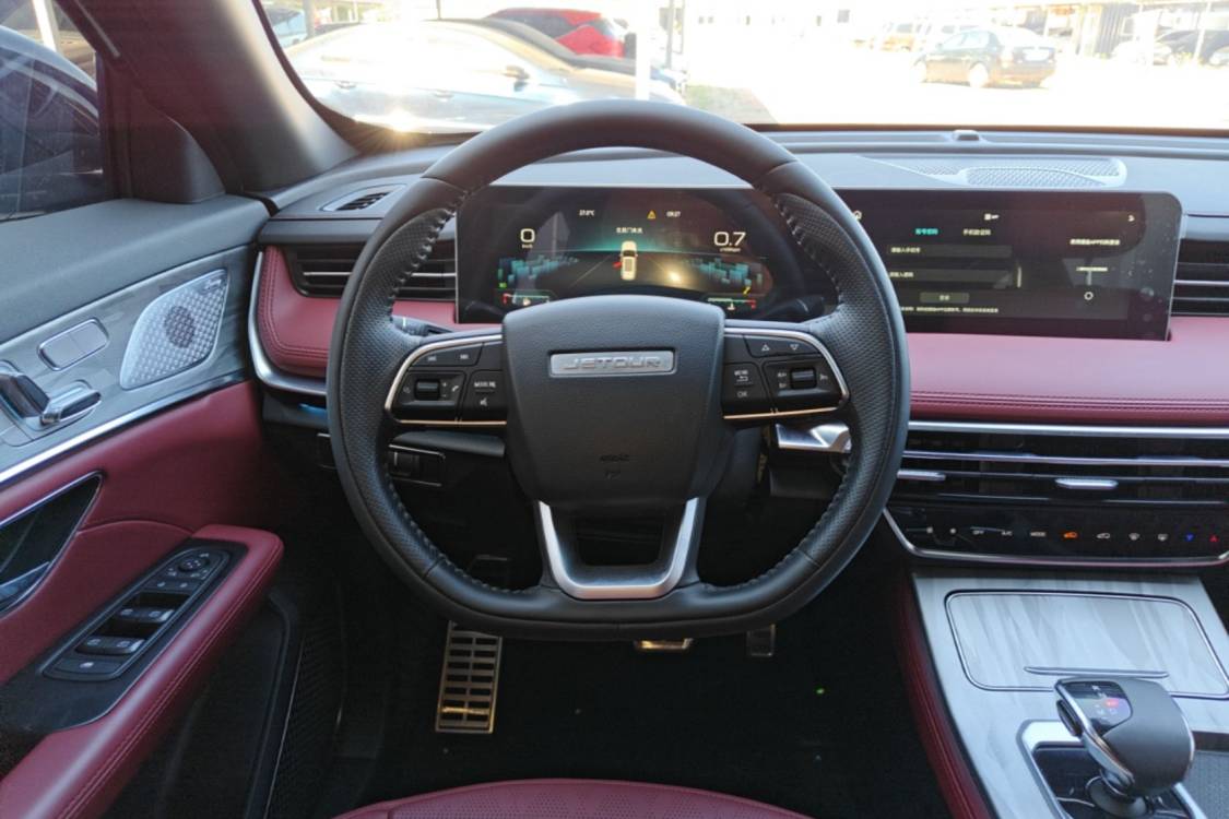 Jetour X70 PLUS 2023 #16 Jetour X70 PLUS 2023 car image #16