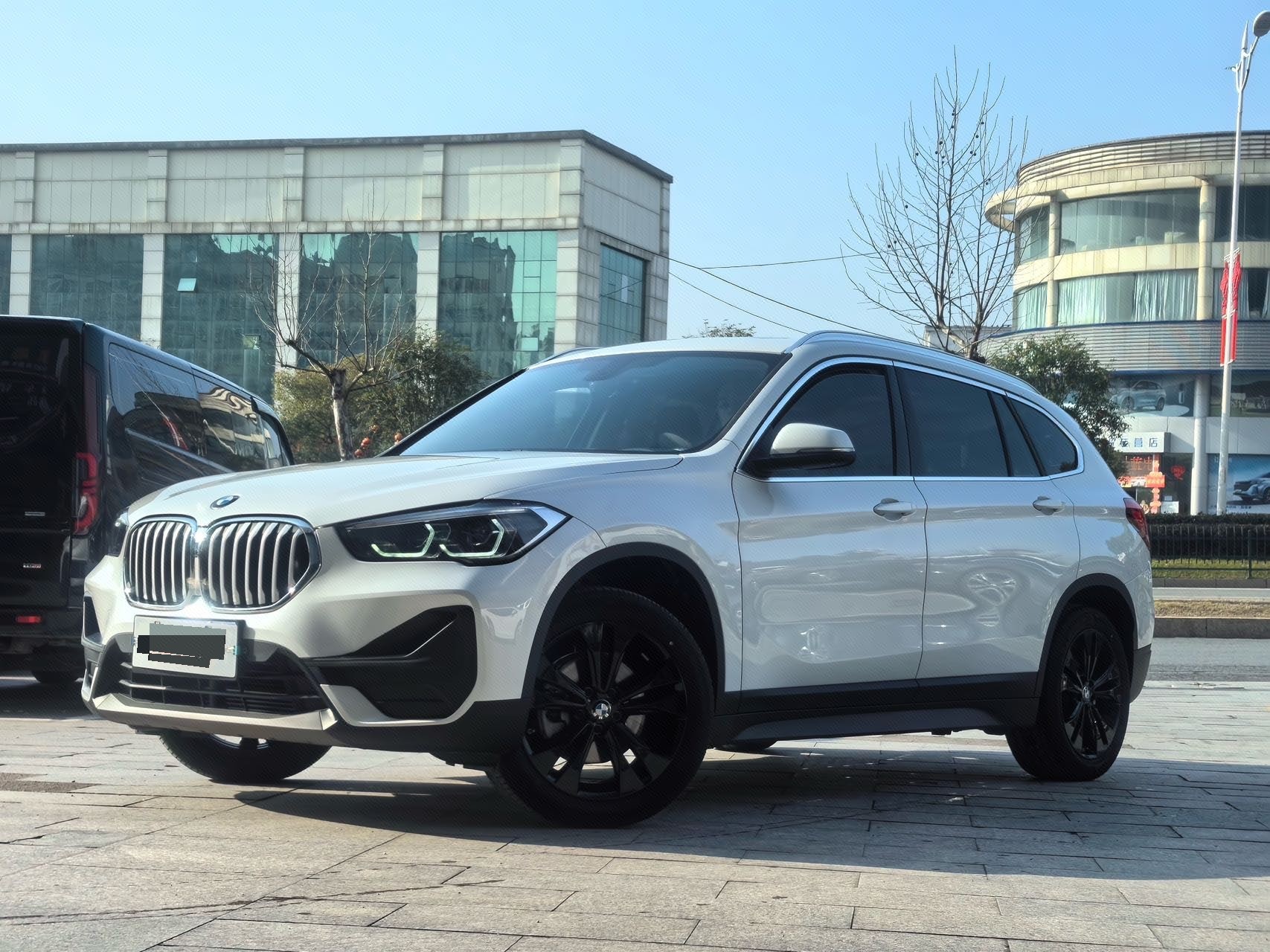BMW X1 2021 car image 