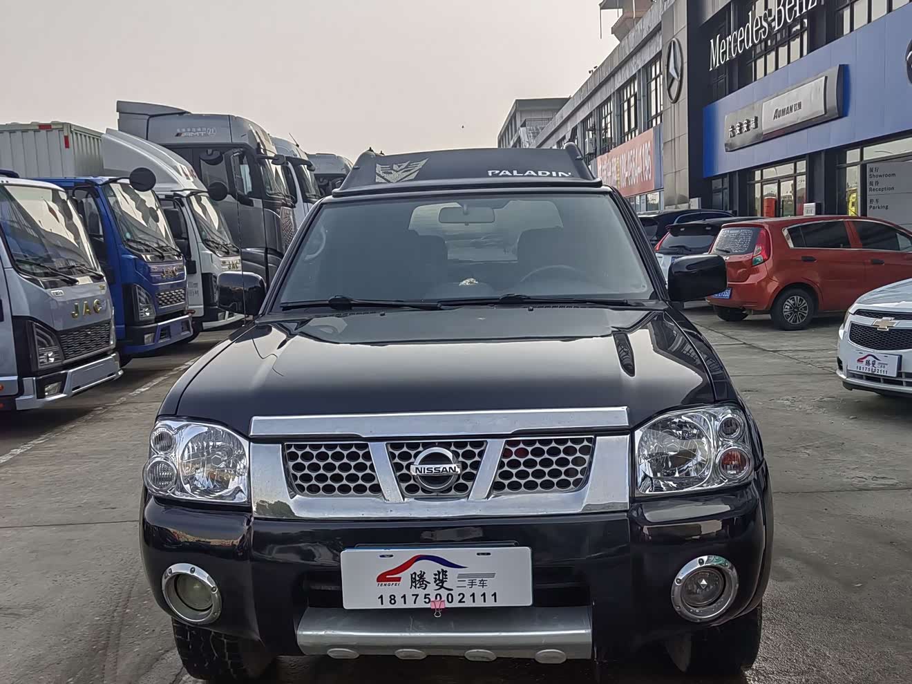 Nissan Paladin 2013 汽车图片 