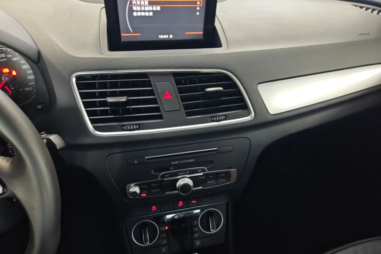 Audi Q3 2019 #15 Audi Q3 2019 immagine di auto #15