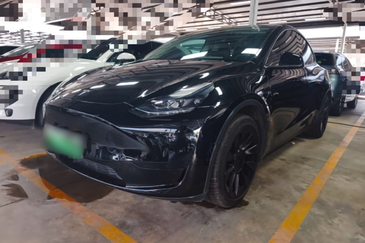 Tesla Model Y 2024 #2 Tesla Model Y 2024 car image #2