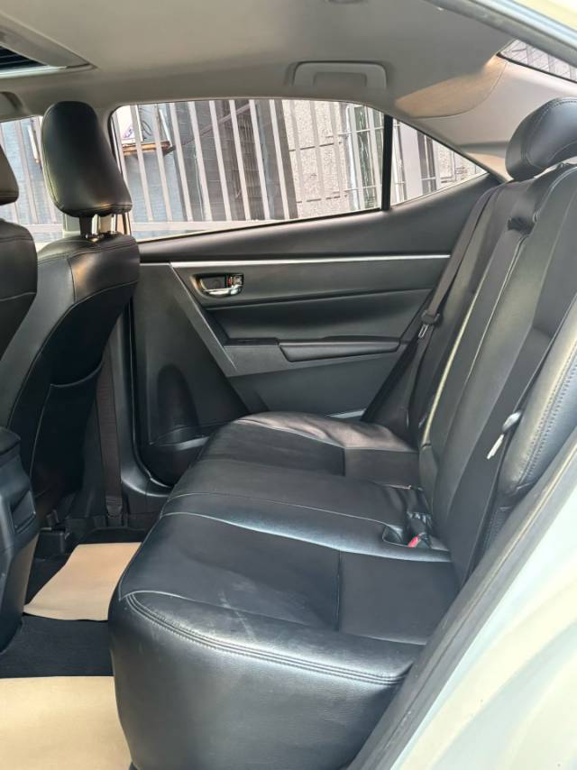 Toyota Corolla 2017 immagine di auto #5